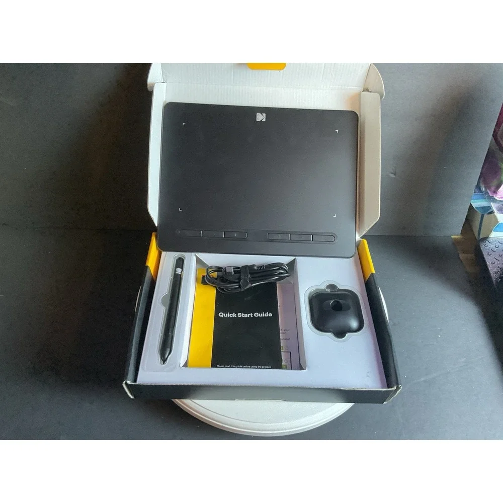 Kodak Cybertablet F8 Graphic Tablet 8x5 In Box Complete with Pen